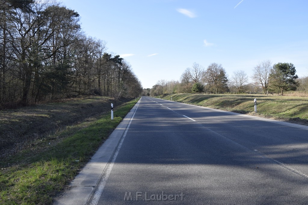 Schwerer VU Krad Fahrrad Koeln Porz Alte Koelnerstr P138.JPG - Miklos Laubert